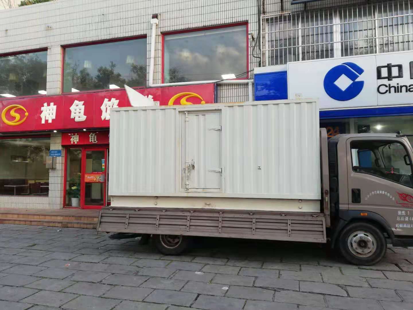 阿拉尔农场出租发电机-柴油发电机组错误的启动方式