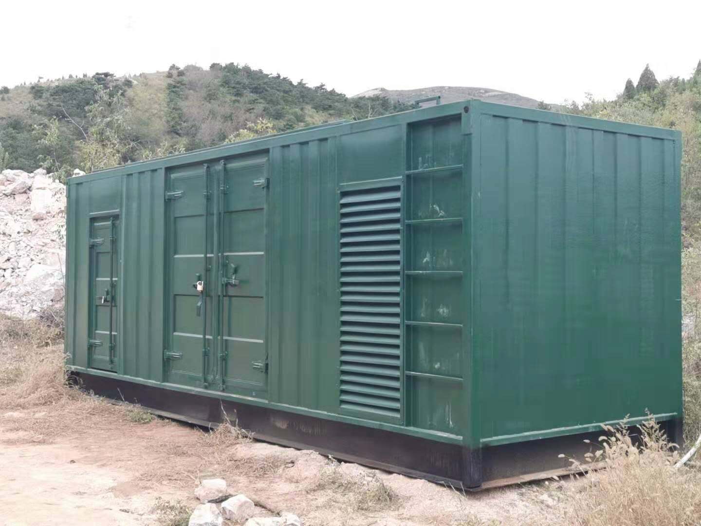 阿拉尔农场如何对接地系统进行定期检测和维护？